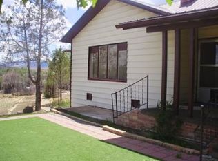 241 N Collison Ave, Cimarron, NM 87714