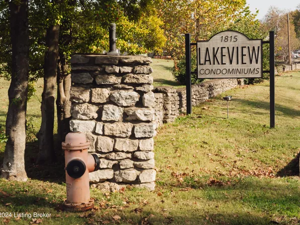 1935 Gardiner Ln APT C39, Louisville, KY 40205