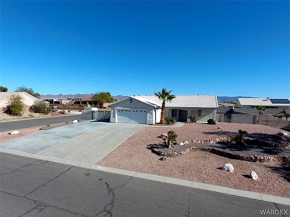 2nd image of 6052 S Bison Ave