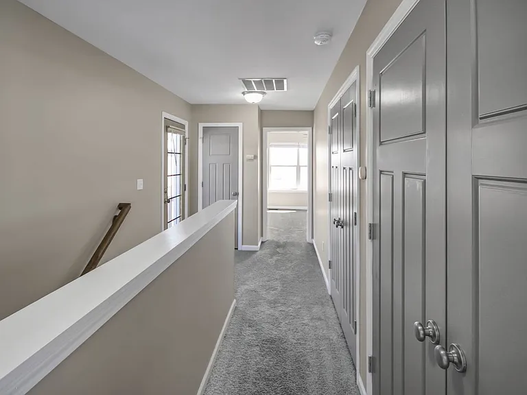 302 Starwood Dr — Photo 9