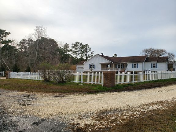 2nd image of 8426 Sugarhill Ln
