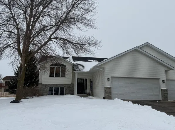 2218 Chase Dr, Faribault, MN 55021
