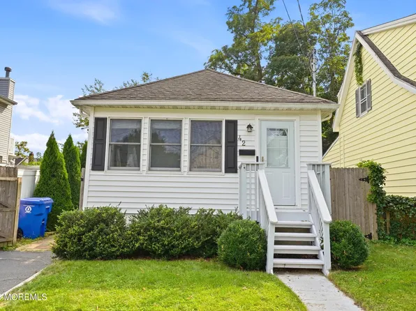 42 Center Avenue, Leonardo, NJ 07737