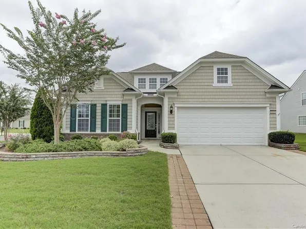 8118 Crater Lake Dr, Indian Land, SC 29707