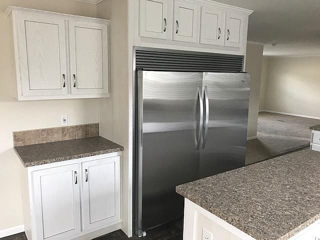 2nd image of 5240 Sheffield Dr