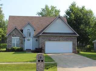 303 Ridgecrest Rd, Elizabethtown, KY 42701