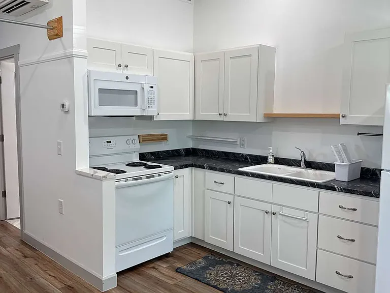 129 California St #1 — Photo 18