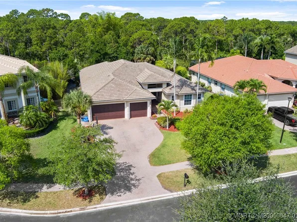 5038 SW Saint Creek Dr, Palm City, FL 34990