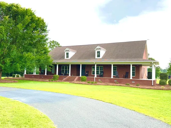 5299 County Line Rd, Wray, GA 31798