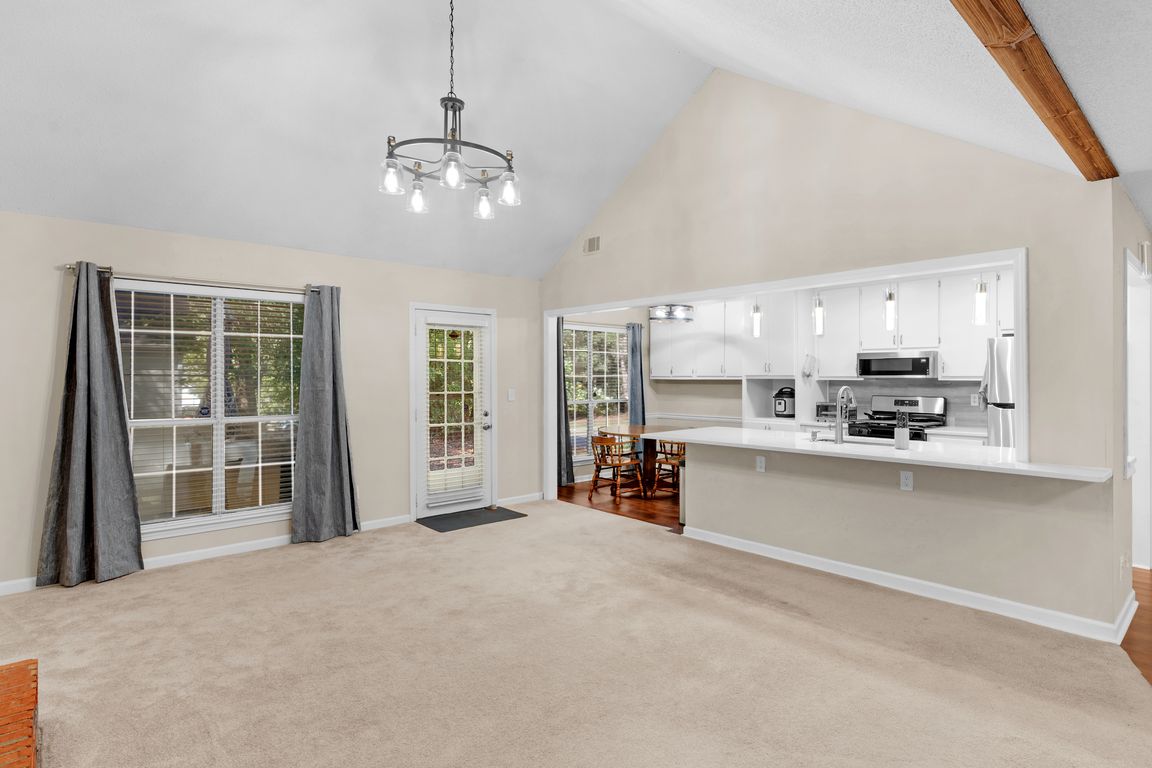 next background image