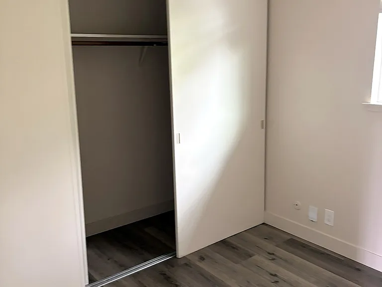318 Chestnut St #5 — Photo 27