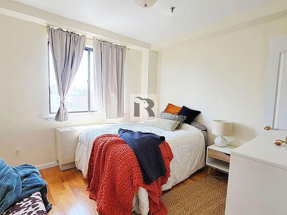 5th image of 258 Bushwick Ave APT 5E