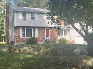 115 Scituate Ave, Johnston, RI 02919