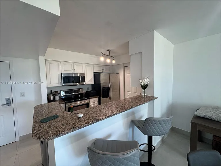 1155 Brickell Bay Dr #307 — Photo 11