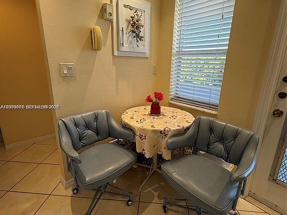 4th image of 4800 Hillcrest Ln APT 511