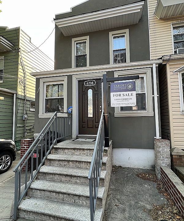 2nd image of 67-08 65th St