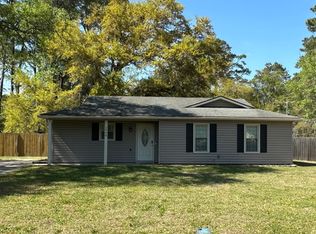 1994 Pulaski Dr, Beaufort, SC 29906