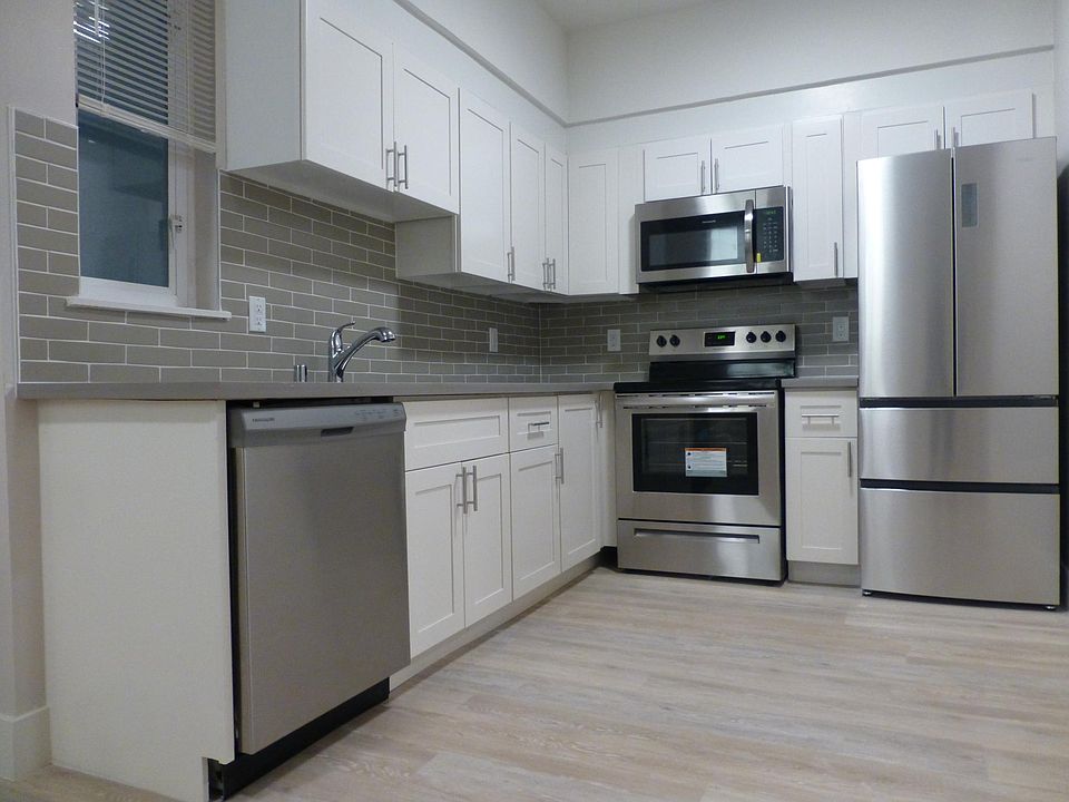 1st image of 2335 Pacific Ave #1