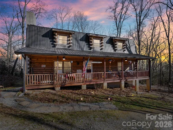252 Idylwild Ln, Black Mountain, NC 28711