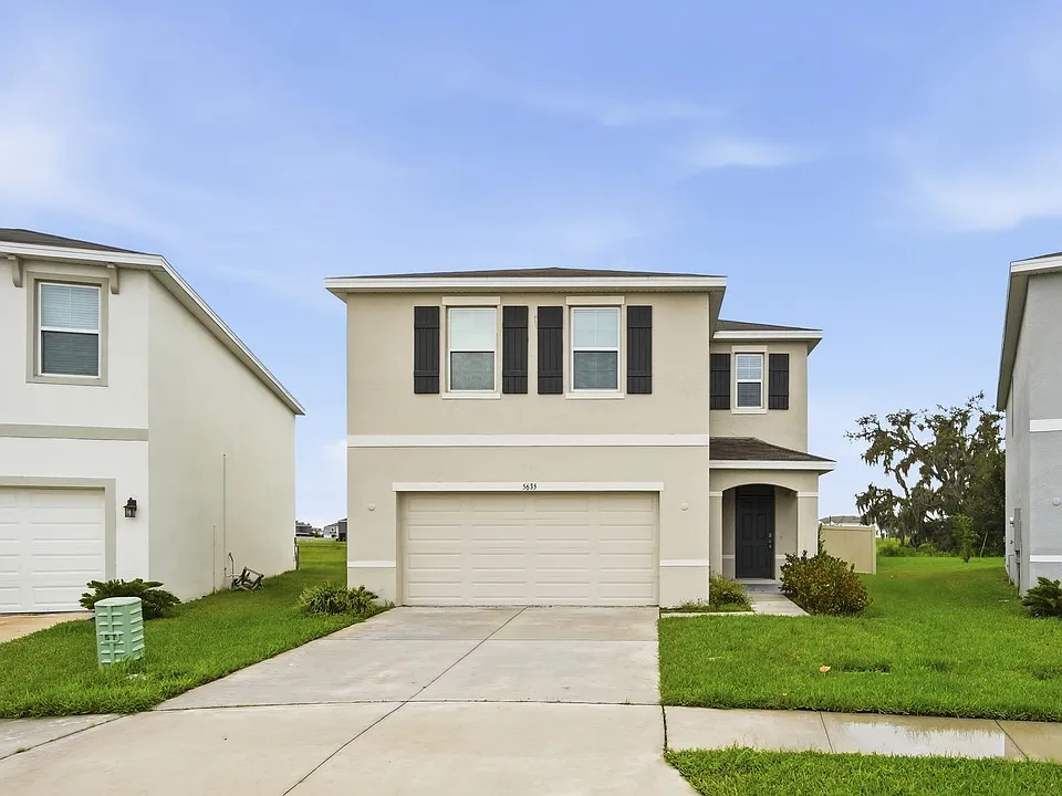 5635 Hollingworth Trl