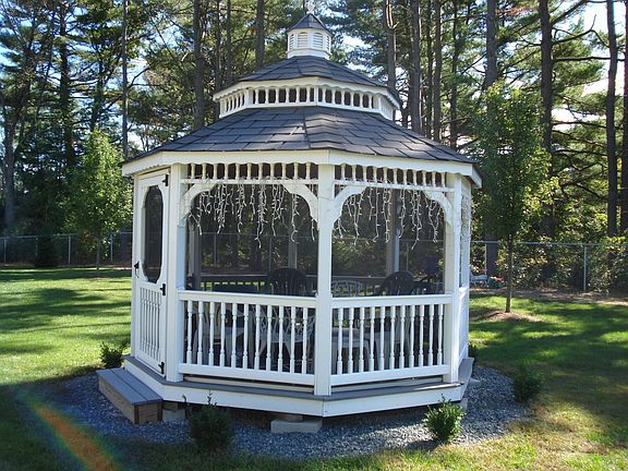 Cutom Gazebo