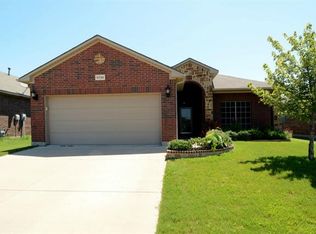 5728 Pawpaw Ridge Dr, Fort Worth, TX 76179