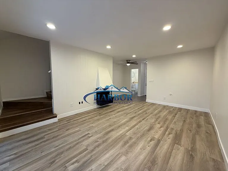 1907 Grant Ave #2 — Photo 5