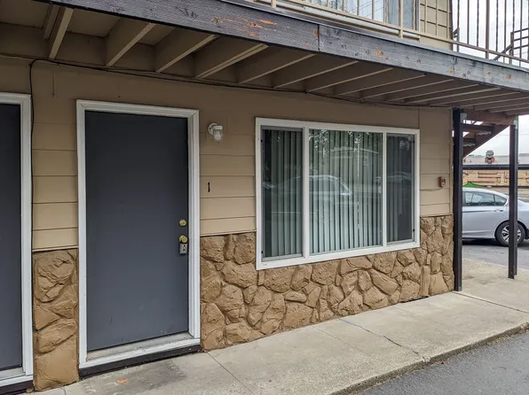 Stonemanor2855-65, 2855 Saint St NE Front 2865, Salem, OR 97301