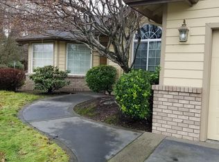 95 SW Susan Ln, Grants Pass, OR 97526