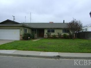 43 S Byron Dr, Lemoore, CA 93245