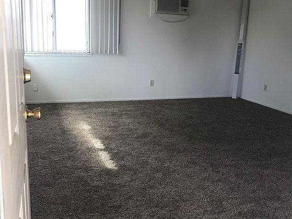 2nd image of 1263 E Oak Ave APT D
