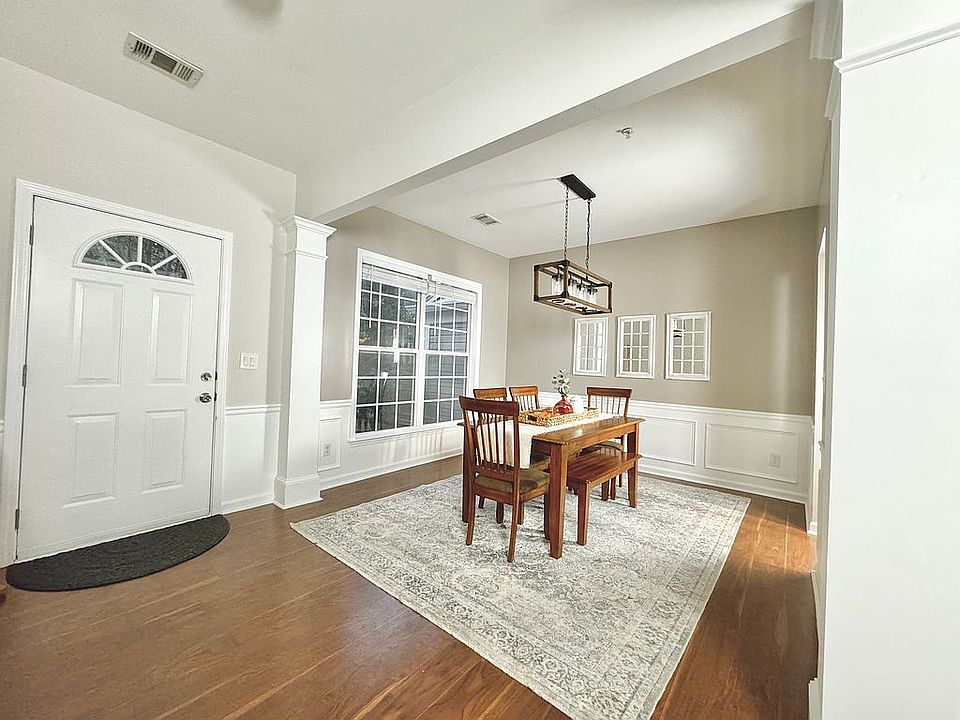 1st image of 107 Kenninghall Dr