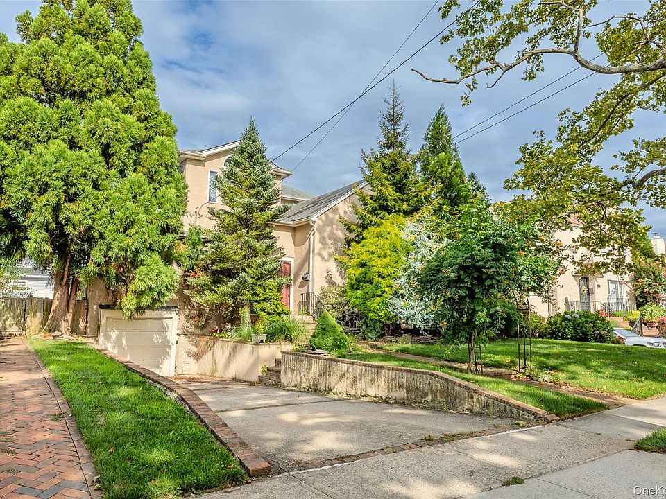 1st image of 319 Frankel Boulevard