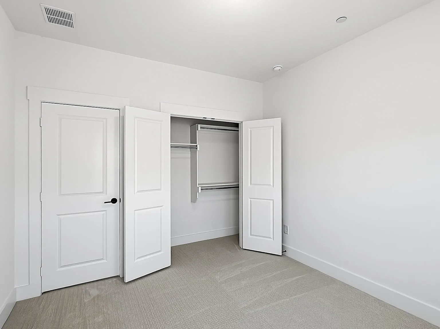 3 bed, 2.5 bath, 1844 sqft, $2,895 — Photo 2