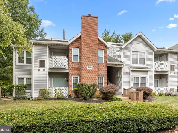508 Diamond Dr, Newtown, PA 18940