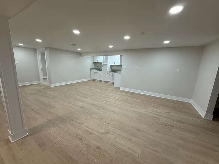 1S526 Nimitz Rd — Photo 9