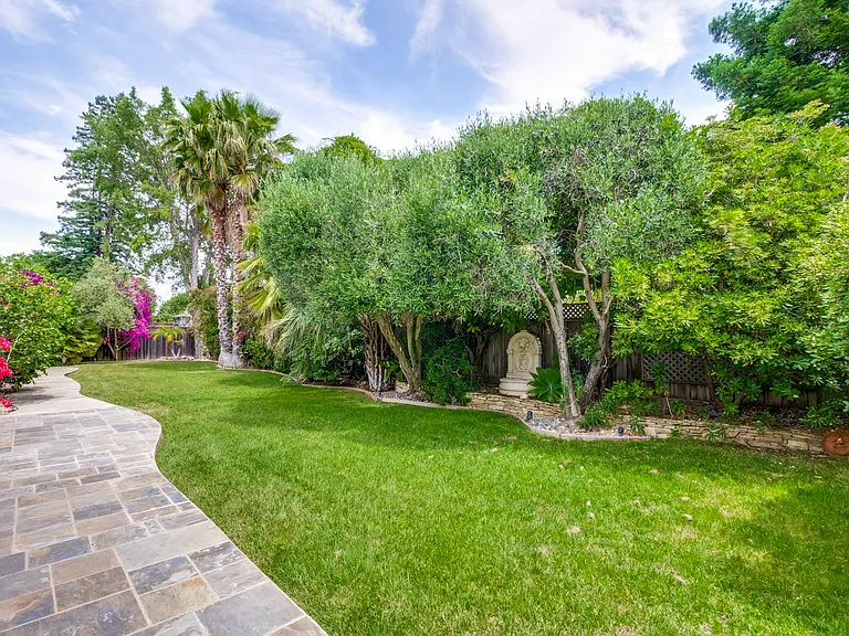 491 Guadalupe Dr — Photo 45