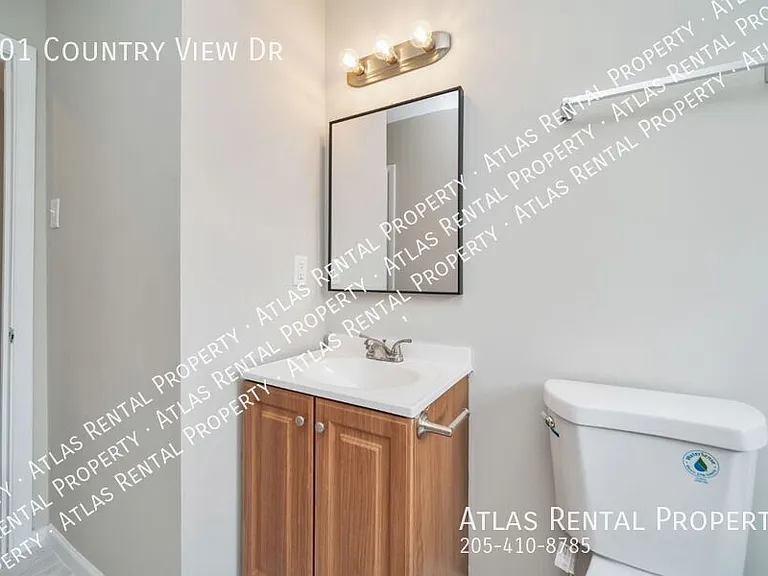 801 Country View Dr — Photo 14
