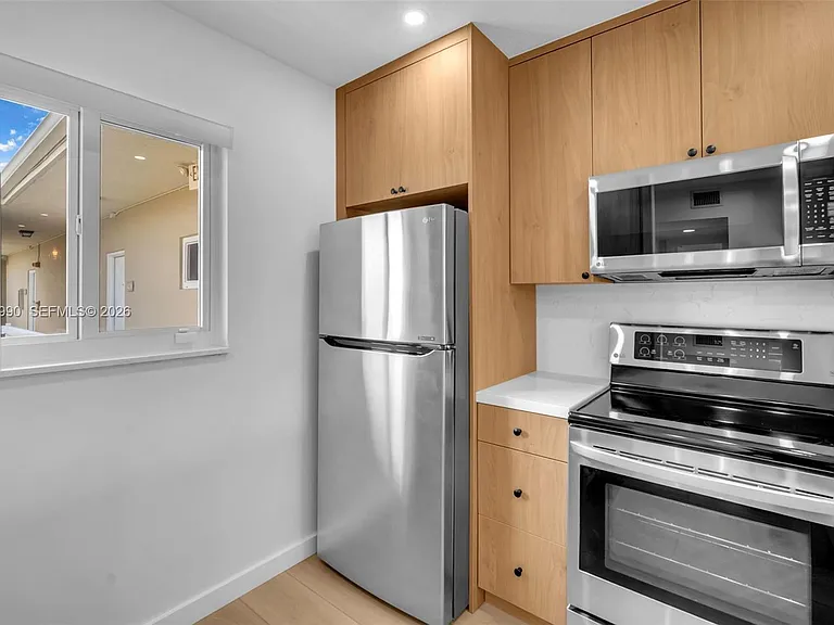 8101 Camino Real #402 — Photo 22