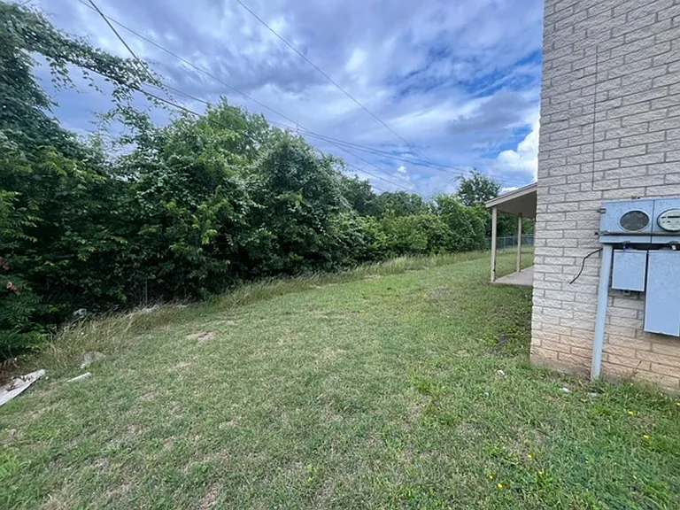 3001 Cantabrian Dr #A — Photo 9