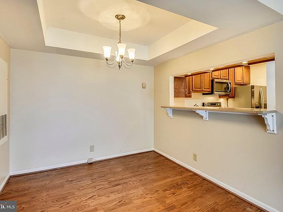 5th image of 5818 Inman Park Cir APT 200