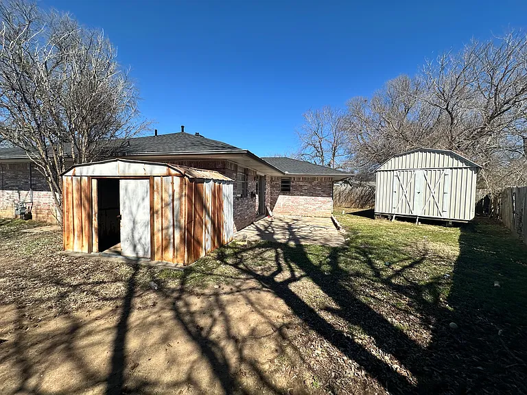 419 Sunrise St — Photo 28