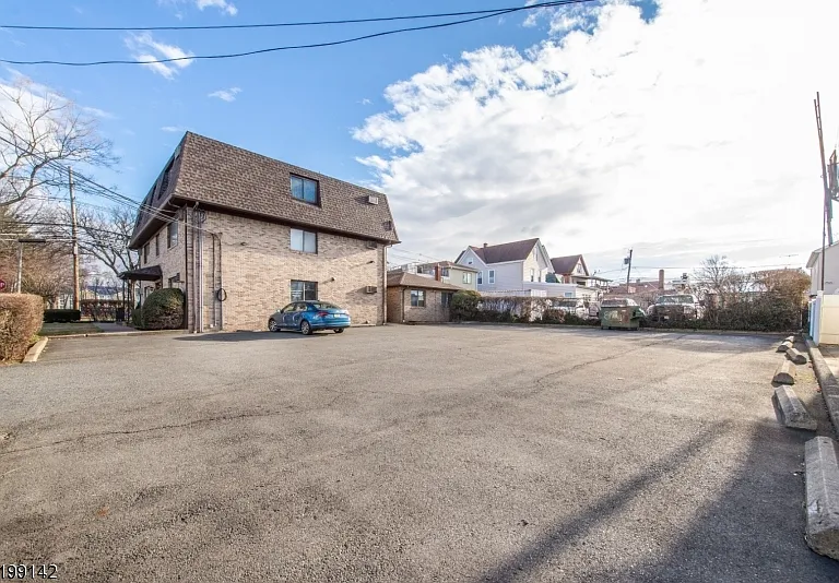 685 Van Houten Ave #3 — Photo 19