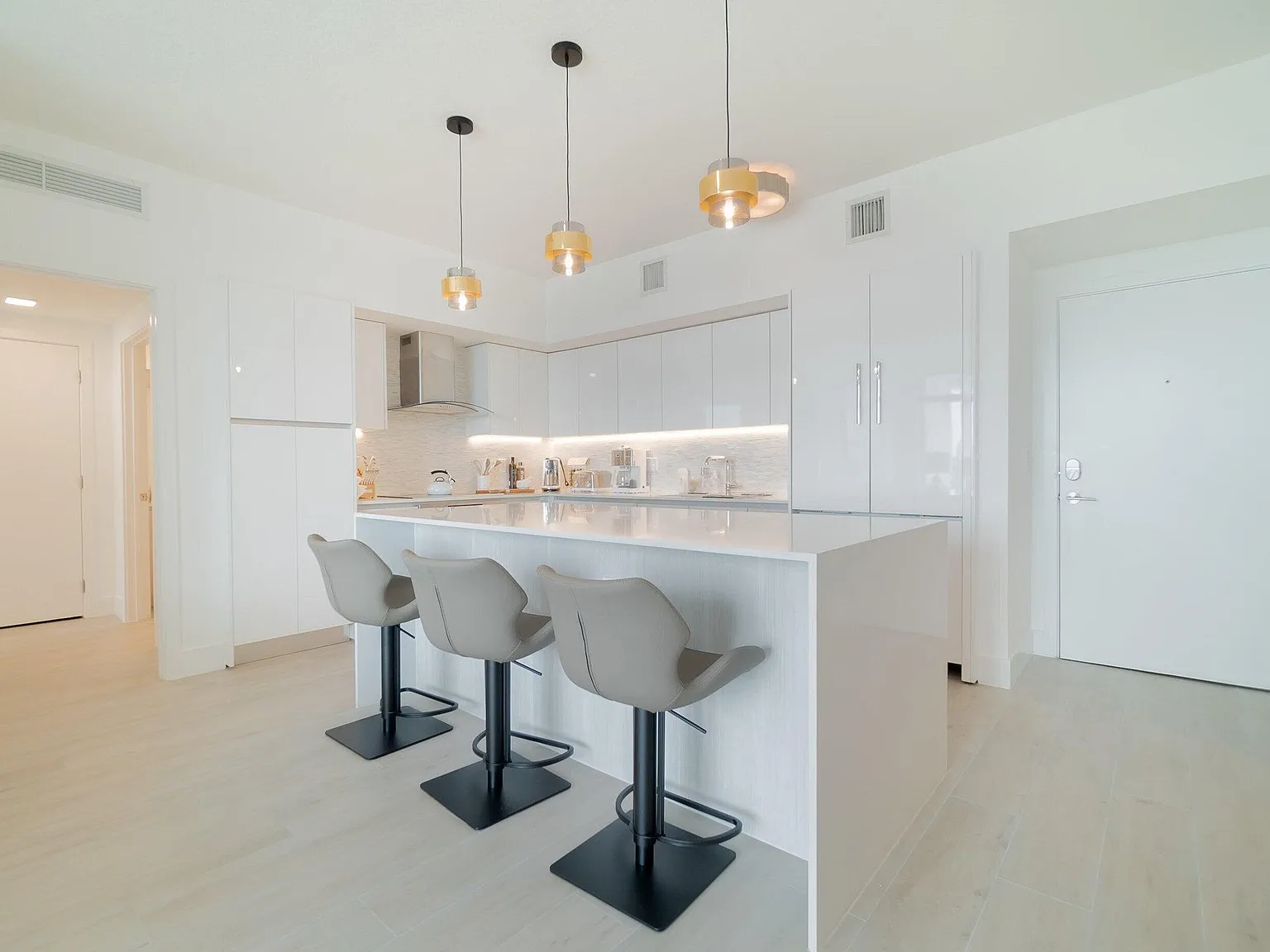 111 First Delray — Photo 3