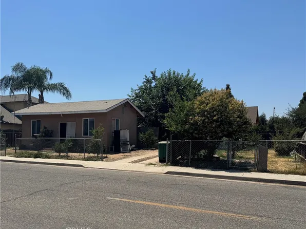 425 S Rose Ave, Farmersville, CA 93223