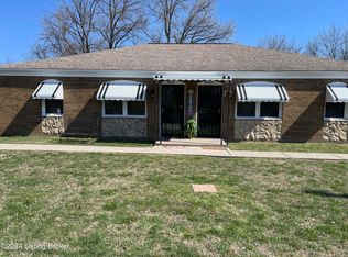 8821-8823 Wimsatt Way, Louisville, KY 40291