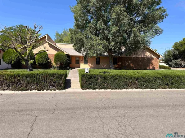 610 Canoncito Dr, Roswell, NM 88201