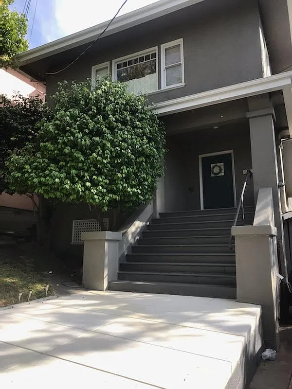 Viona Ave, Oakland — Photo 2