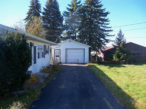 5th image of 122 Parkway Ave