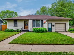 2437 Central Ave SW, Wyoming, MI 49519